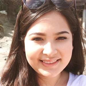 Meet your Posher, Alycia